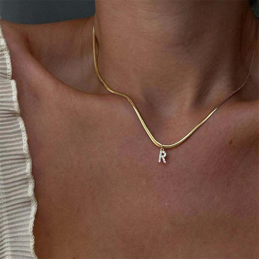 Collana lettera oro