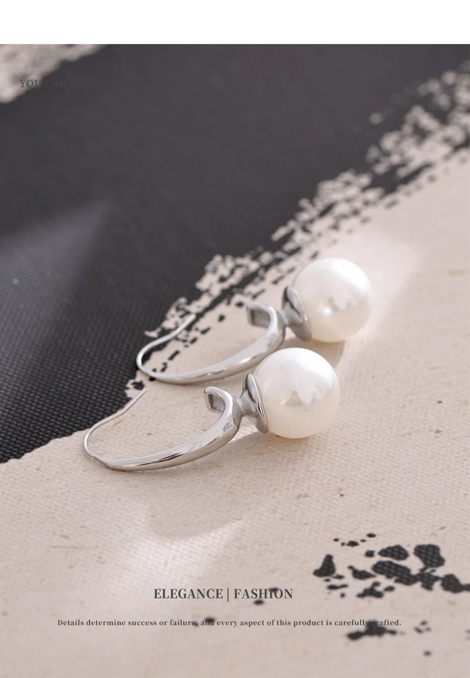 Orecchini a Cerchio Adelemoon - Perle Luminose di Stile - immagine 16